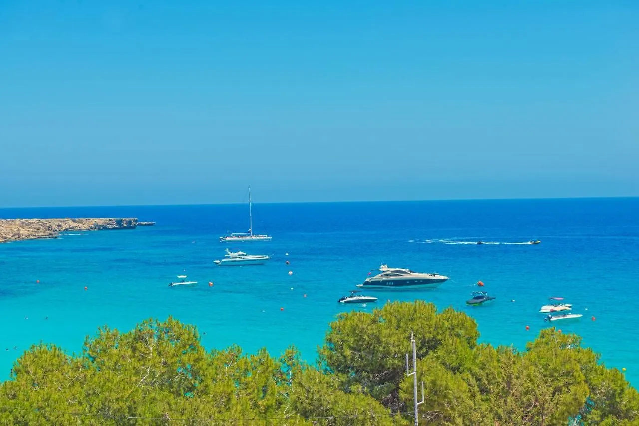 Vrissiana Beach Hotel Protaras 4*,
