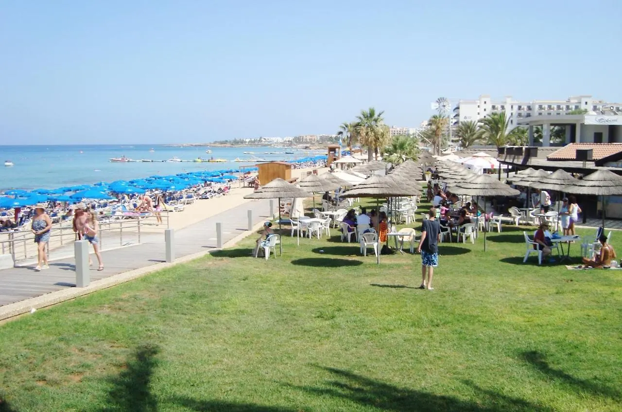 Vrissiana Boutique Beach Hotel Protaras 4*,
